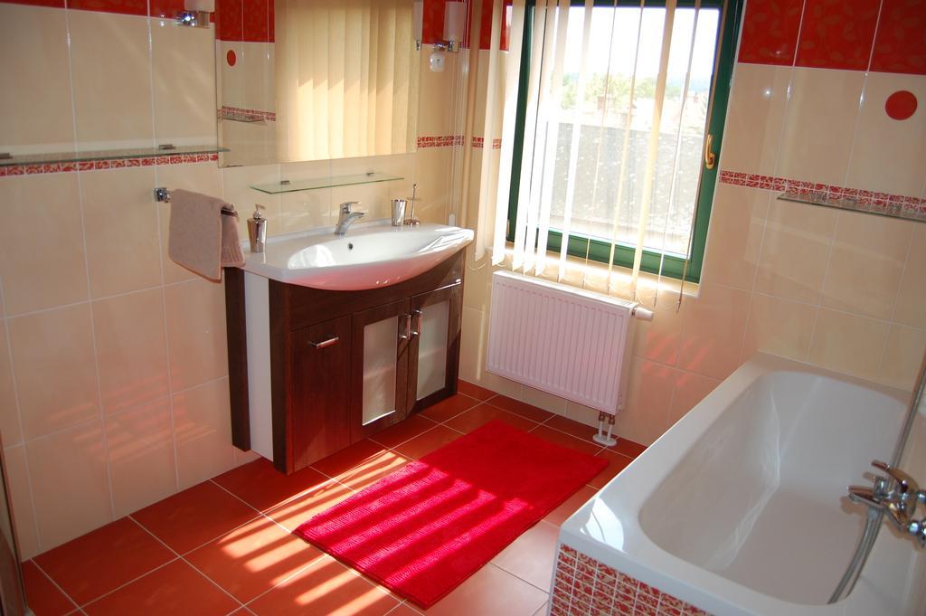 Alfa Apartment